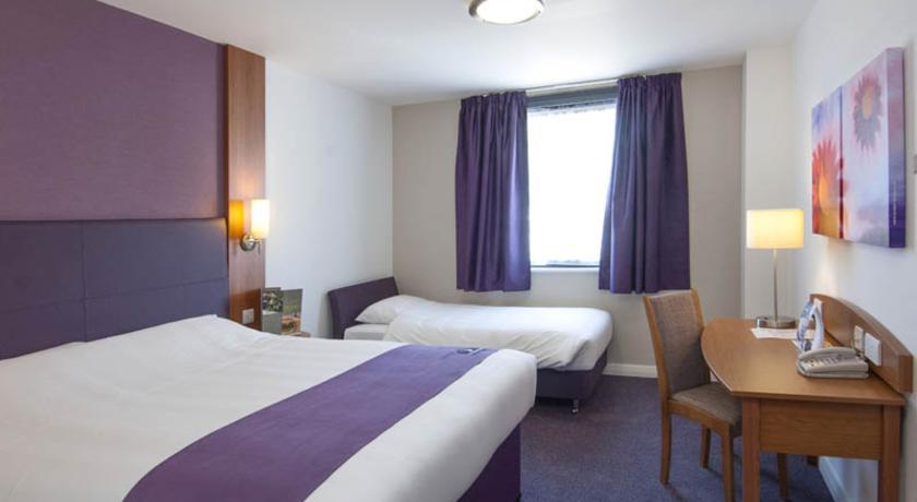 Premier Inn Basingstoke West Pokoj fotografie