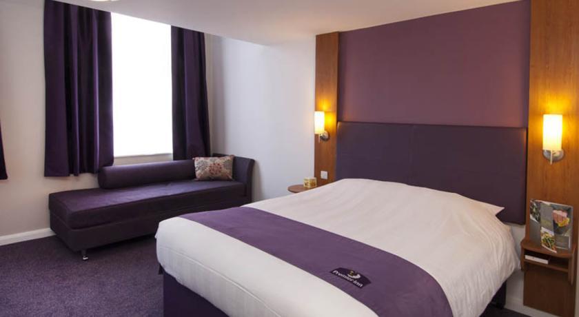 Premier Inn Basingstoke West Exteriér fotografie